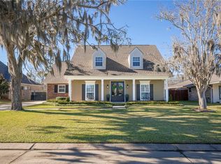 209 Villere Dr, Destrehan, LA 70047