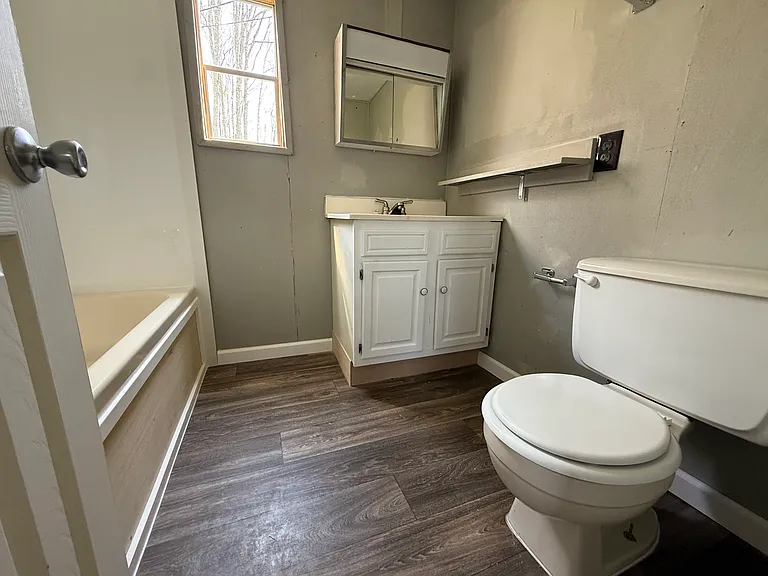 208 Turnbull St — Photo 7