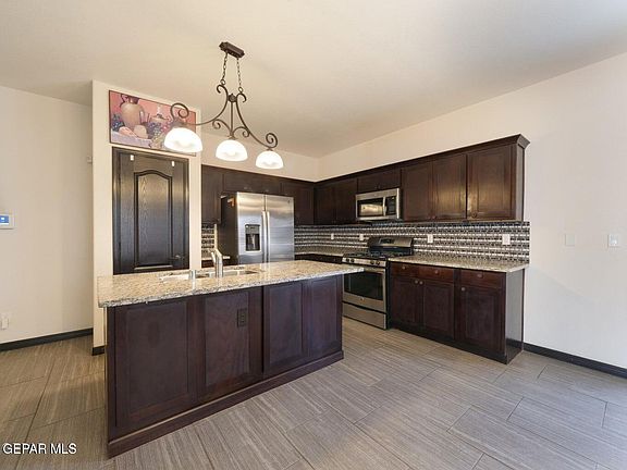 5th image of 11629 Grotto Bay Ct