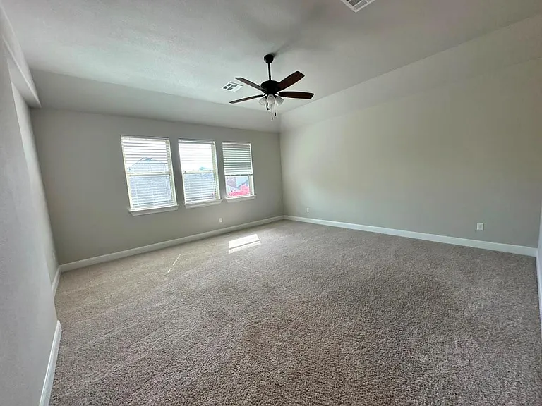 3004 Desert Shade Bnd — Photo 25
