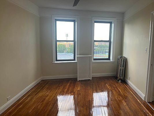 1st image of 270 Seaman Ave APT F3