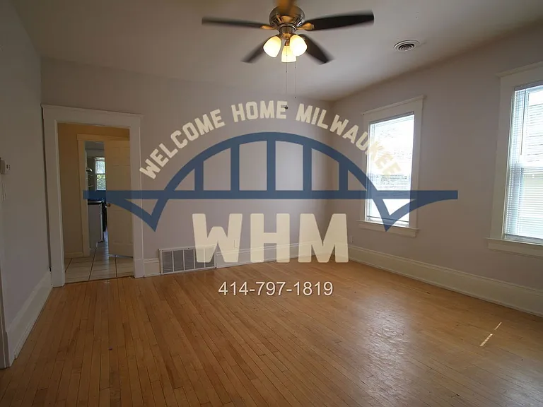 2728 N Vel R Phillips Ave — Photo 6
