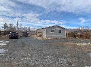 2695 Tonopah St, Silver Springs, NV