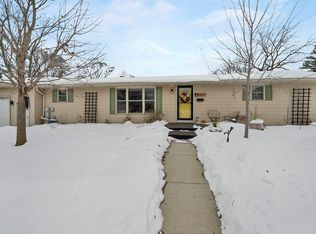 1217 Charles St, De Pere, WI 54115