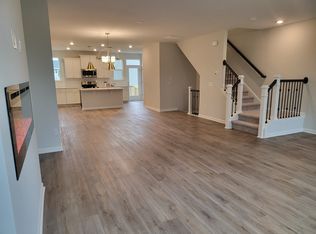 985 Parkstone Towne Blvd, Knightdale, NC 27545