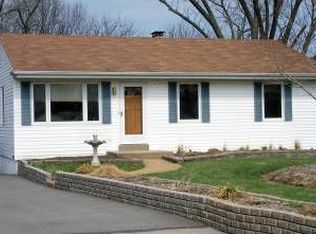 94 Vesper Dr, Ballwin, MO 63011