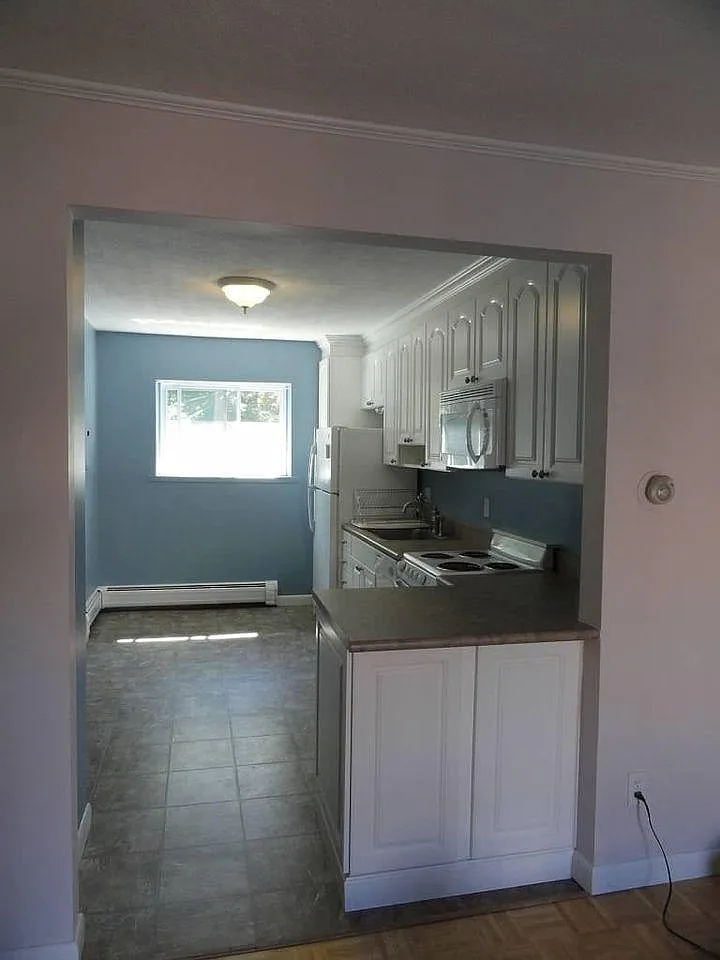 Building Photo - 39 Westgate Rd #5