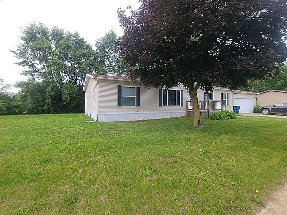2nd image of 2250 Ironwood Dr