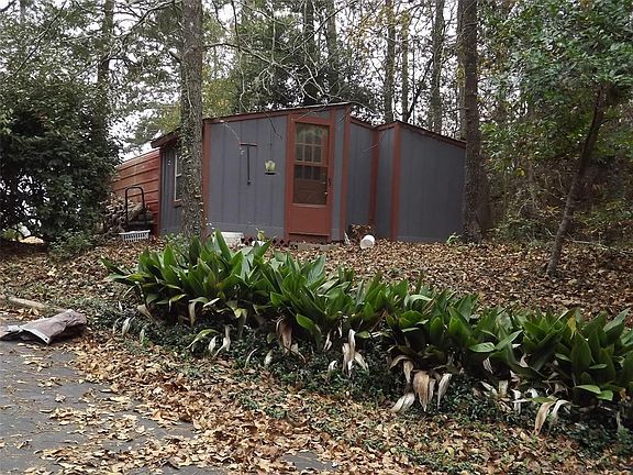 3rd image of 637 County Road 4270