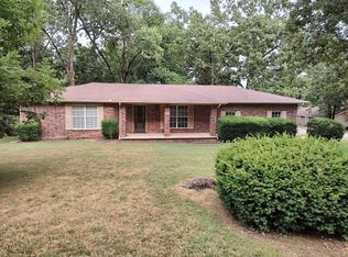1201 Kentwood Dr, Mountain Home, AR 72653