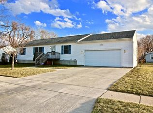 1158 Carman St, Burton, MI 48529