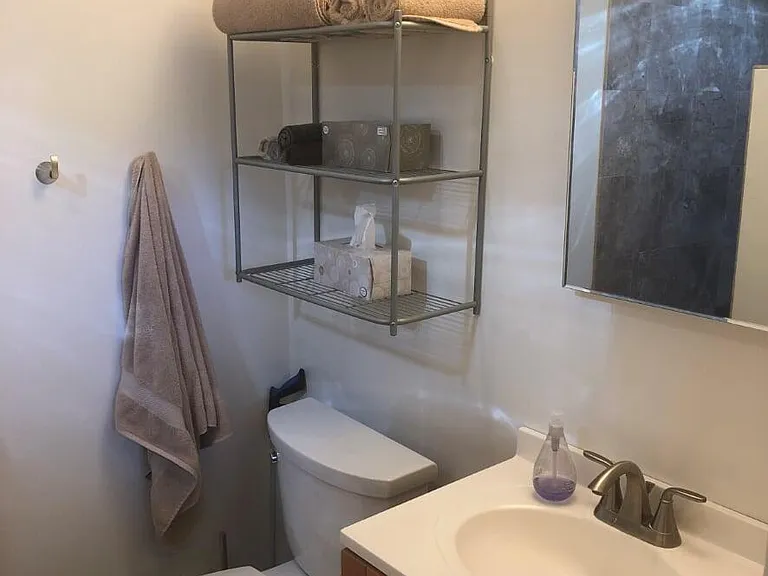 110 W Hill Ave — Photo 6