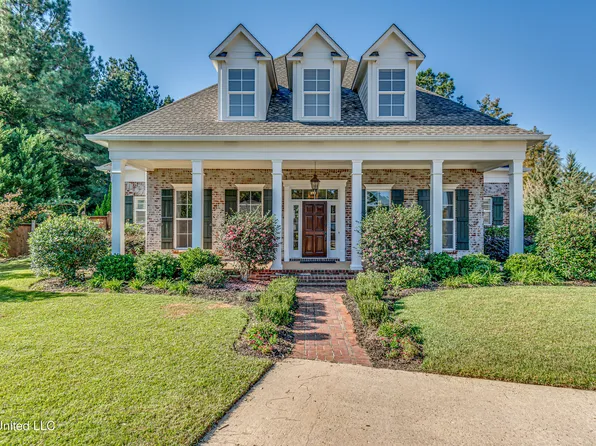 714 Chickasaw Dr S, Flowood, MS 39232