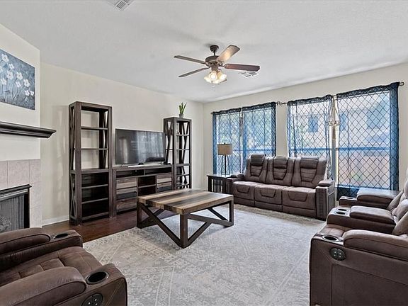 4th image of 2302 Wheaton Trl