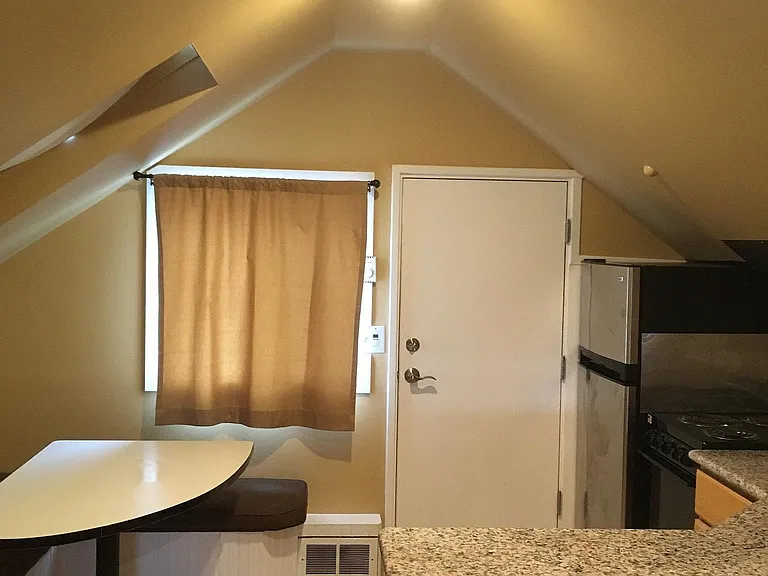 12337 Sand Point Way NE #C — Photo 2