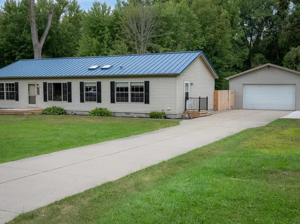 4250 S Portsmouth Rd, Bridgeport, MI 48722