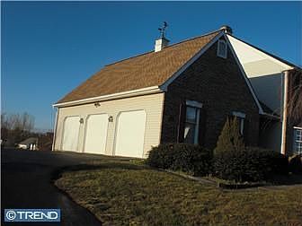 3rd image of 4 Karrington Dr