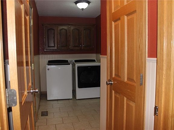 2nd image of 508 Mulberry St