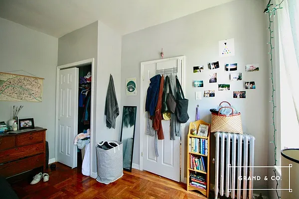 Rented by Grand & Co. | media 7