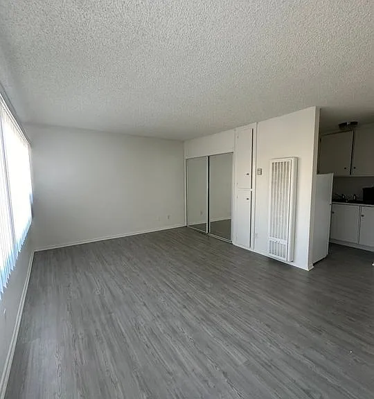 1519 Stoner Ave #5 — Photo 5