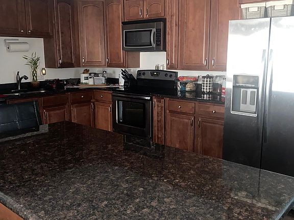 3rd image of 645 Osceola St