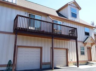 1514 NE Frank McClean Ct, Bend, OR 97701