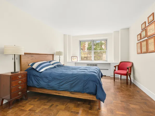 525 East 86th Street image 6 of 11