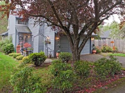 4700 Lower Dr, Lake Oswego, OR, 97035