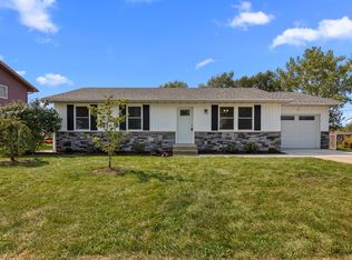 17560 Calhoun St, Lowell, IN 46356