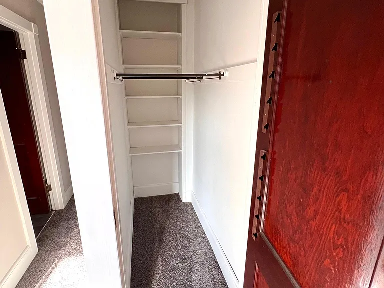 143 E Elm St #2 — Photo 6