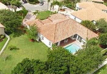 5th image of 780 E Plantation Cir