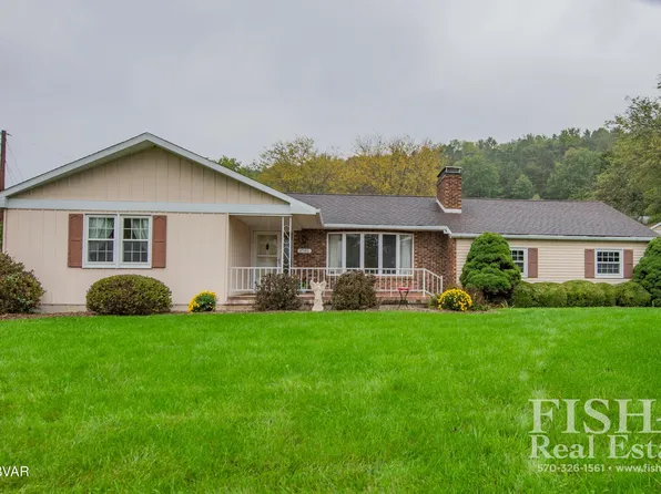 1701 Clarion Dr, Williamsport, PA 17701