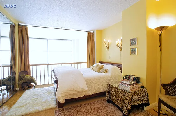 Sold by NB New York Properties | media 15