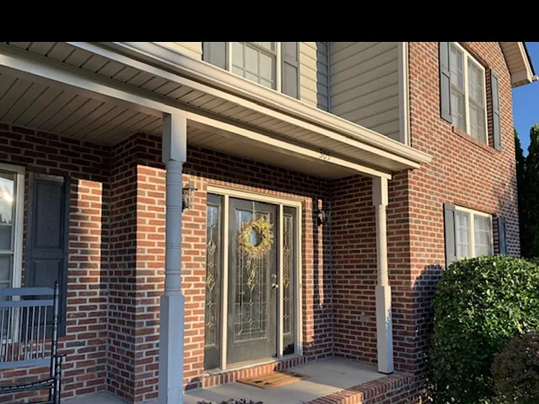305 Meadow Beauty Ct — Photo 7