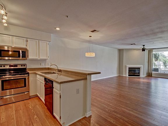 3rd image of 10080 E Mountainview Lake Dr #K223