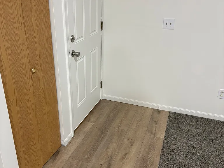 Unit Photo