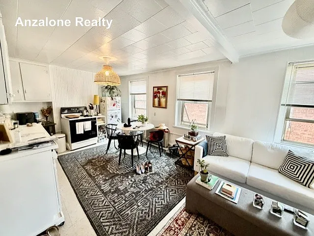 12 Hanover Ave #2 — Photo 8