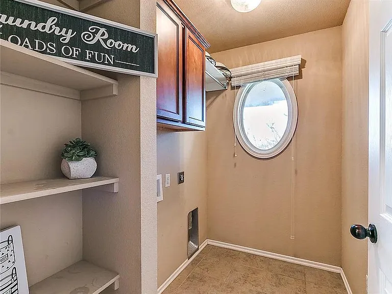 1529 Fawn Run Xing — Photo 17