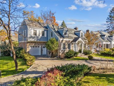 40 Elliot Road, Great Neck, NY, 11021