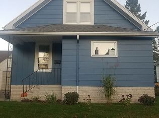 1915 Emmet St, Two Rivers, WI 54241