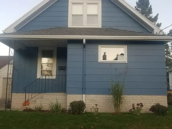 1915 Emmet St, Two Rivers, WI 54241