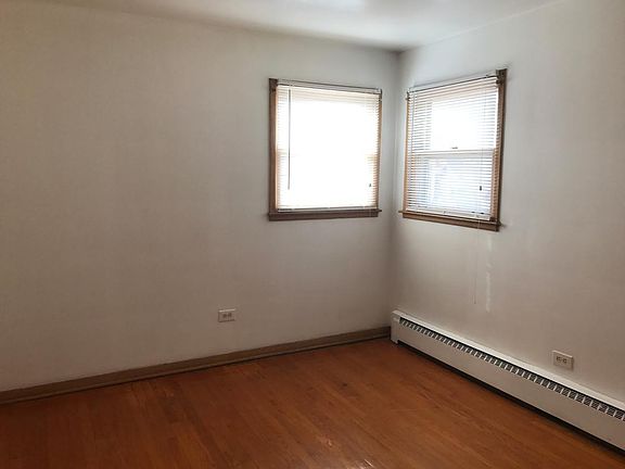4th image of 12254 Greenwood Ave APT 1W
