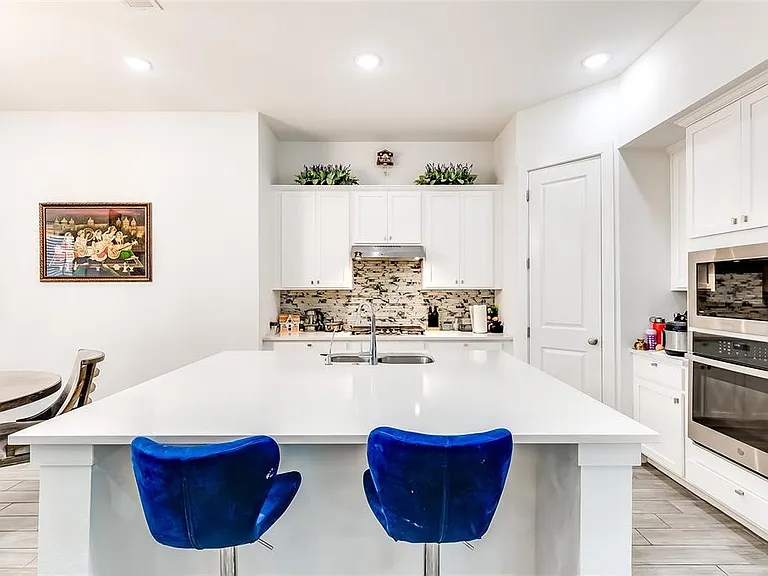 833 Whitetail Dr — Photo 16
