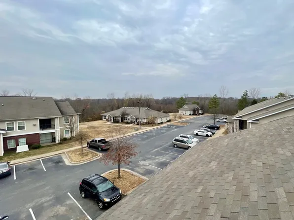 Stonewood Apartments