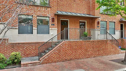 2420 Hugo St #3 Photo 1