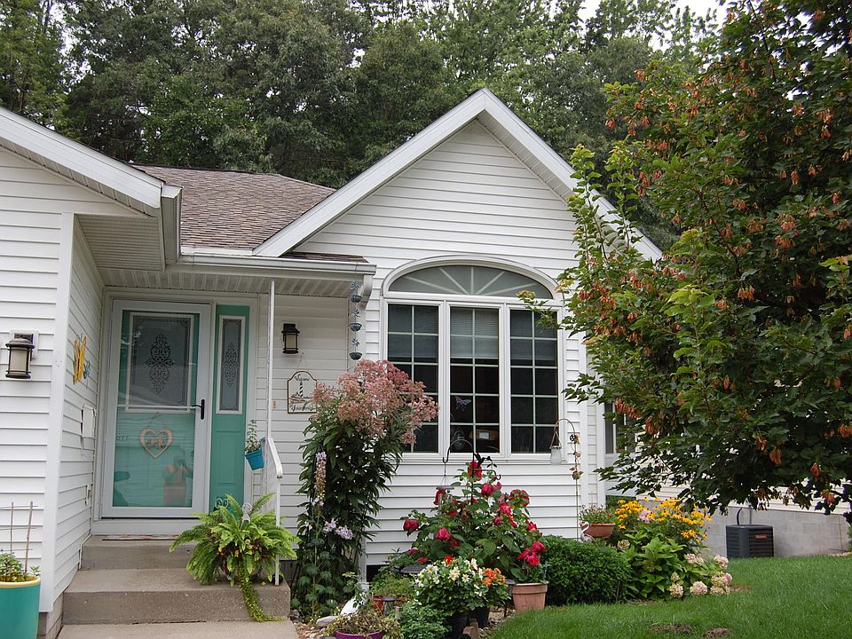 1st image of 17041 Grandview Dr
