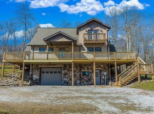 355 Auburn Hills Dr, Bruceton Mills, WV 26525