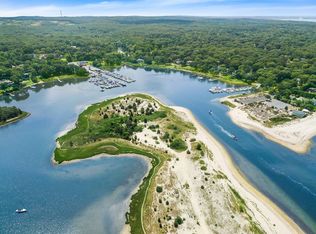 22 Tredwell Ln, Sag Harbor, NY 11963