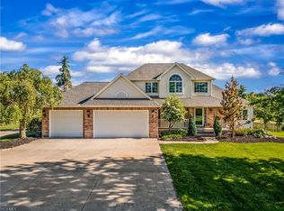 2434 Wilbur Rd, Medina, OH 44256