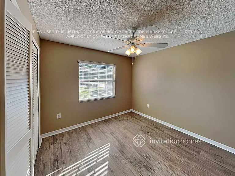 120 Mango Ct — Photo 9